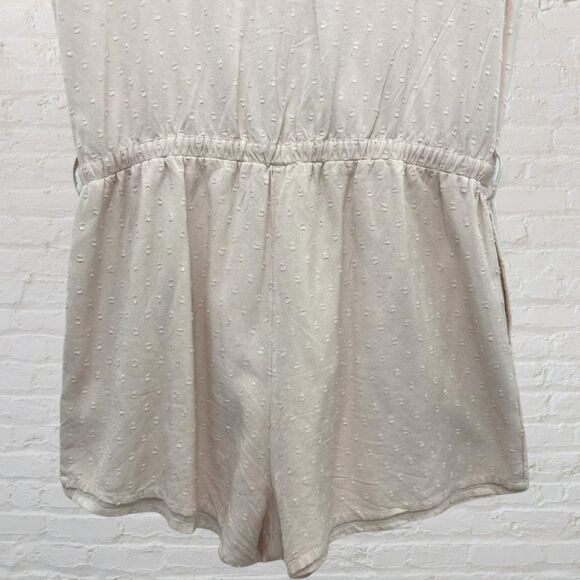 Roxy Cool Your Heart Romper 10 Blush Pink Swiss Dot Ruffle Tie Waist Shorts - Picture 10 of 15